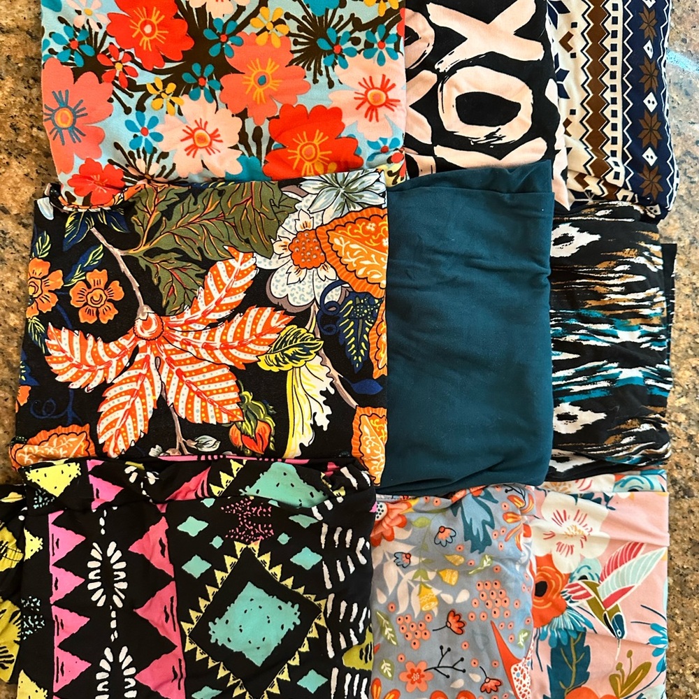 Colorful Patterned Leggings Bundle - Picture 2 of 2